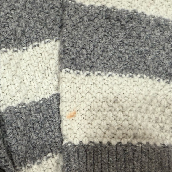 Y2K Abercrombie & Fitch Grey White Striped Cotton Angora Cardigan Sweater Small - Picture 6 of 10